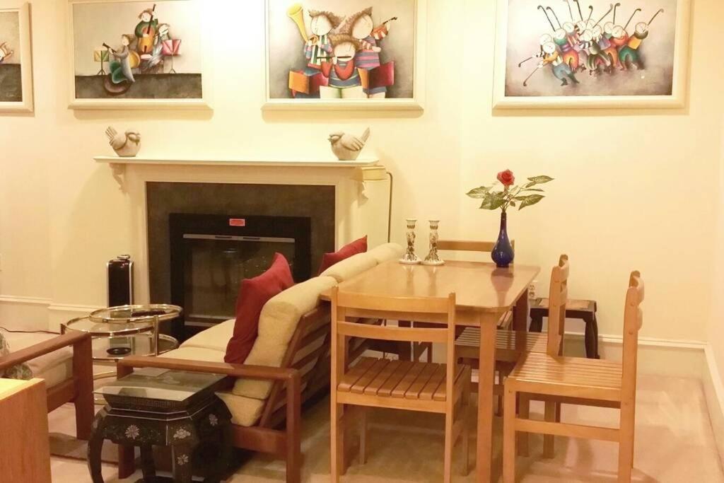 Comfy Whole Unit, Private Entrance, Free Parking, Minutes To Georgetown Washington